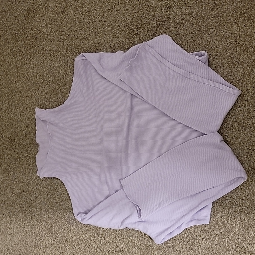Lilac turtle neck